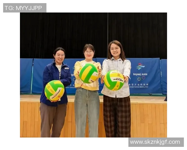 杨敏独家分享排球心得与技巧助你提升球技的秘诀与经验总结 杨敏独家分享排球心得与技巧助你提升球技的秘诀与经验总结